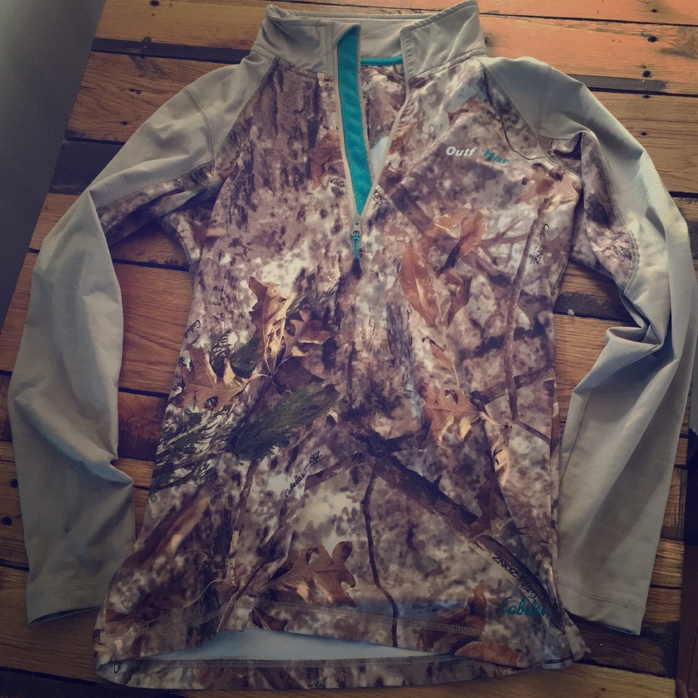 OutfitHer Camo lobg sleeve